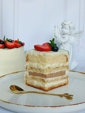 Торт Тирамису с кофейной начинкой, цена за кг.