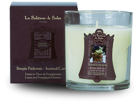 La Sultane de Saba (Ля Султан де Саба) Свеча ароматическая Лотос/Франжипани, 140 г