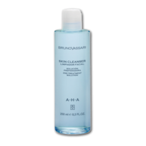 Bruno Vassari (Бруно Вассари) Очищающее средство с АНА (AHA Skin Cleanser), 250 мл.