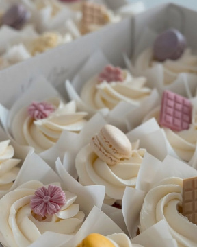 Капкейки на заказ, 6 шт.